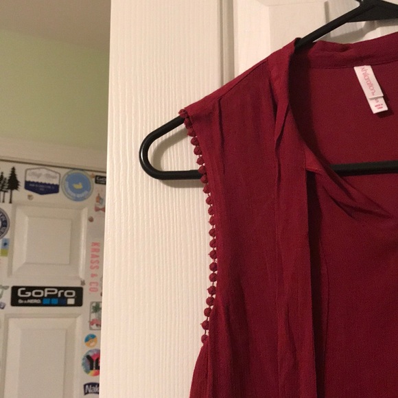 Target red lace dress - Picture 2 of 4